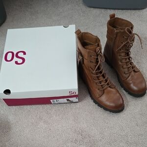 SO Brown Lace-Up Ankle Boots - Size 8